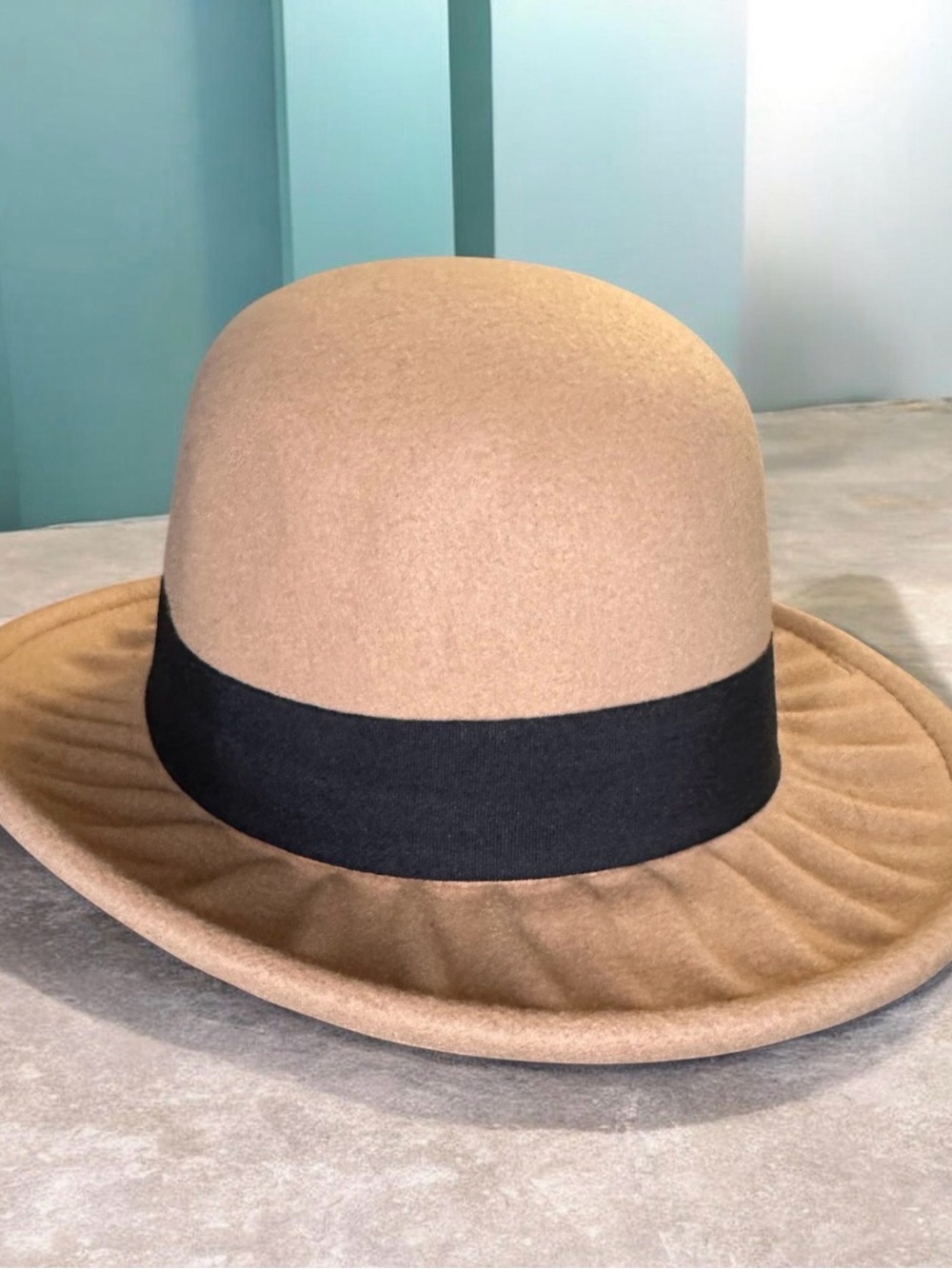 Classic Tan Cotton Acrylic Felt Hat with Black Band